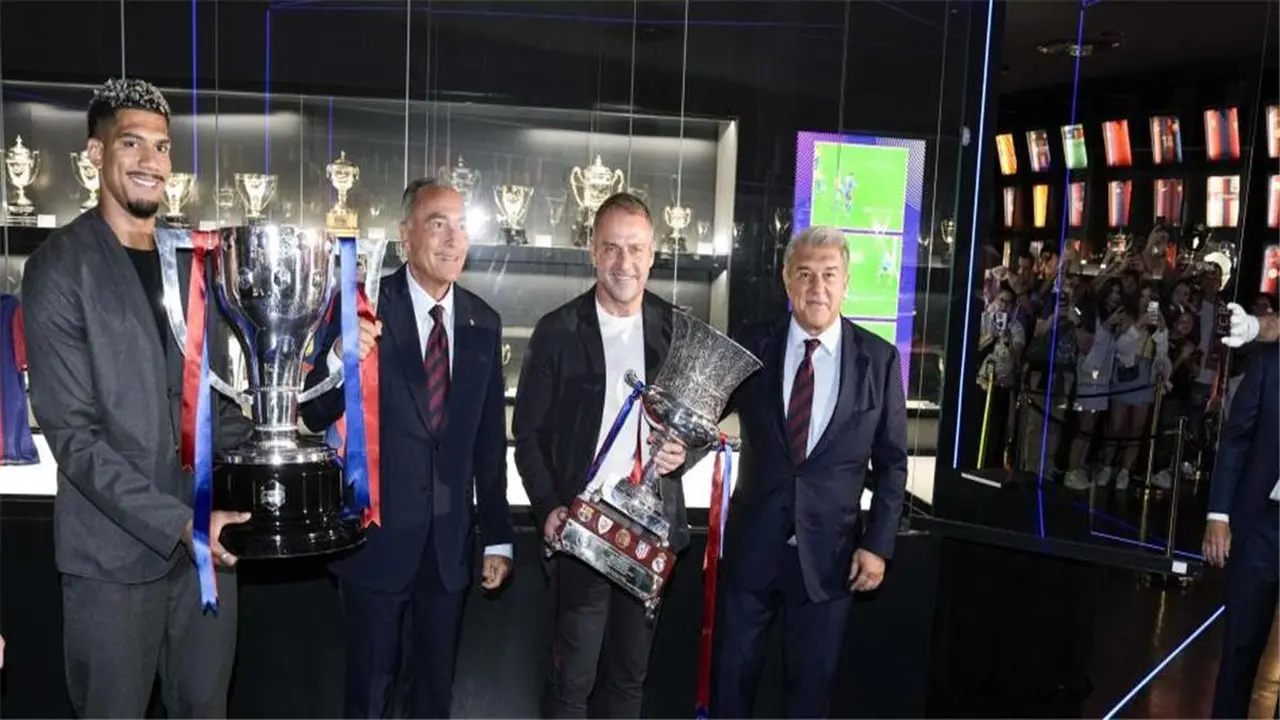 رئيس برشلونة: صنعنا بـ30 مليون يورو فريقًا بطلًا